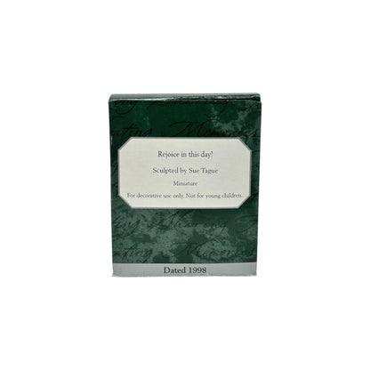 1998 Angel Chime Hallmark Ornament (Precious Editions) QXM4283 Image8