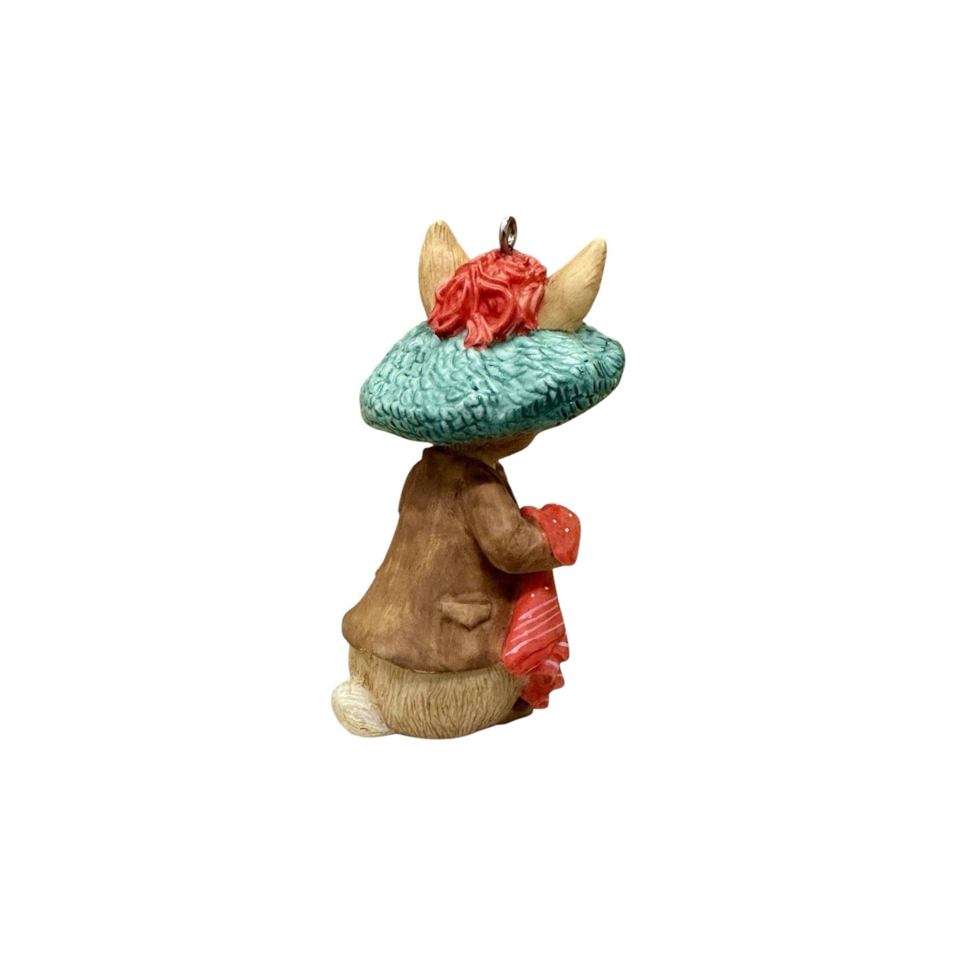 1998 Benjamin Bunny Hallmark Ornament (Beatrix Potter) QEO8383 Image4