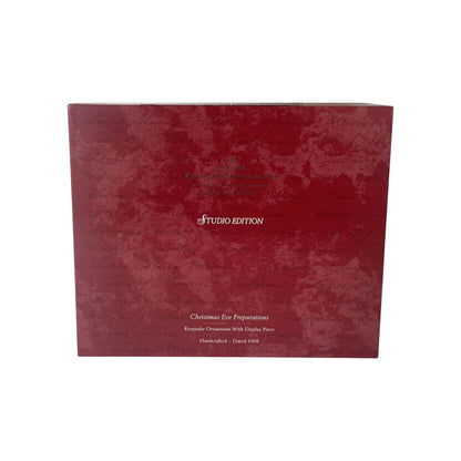 1998 Christmas Eve Preparations Hallmark Ornament (Studio Edition) QXC4506 Image2