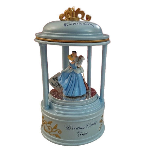 1998 Cinderella at the Ball Hallmark Ornament (Cinderella) QXD7576