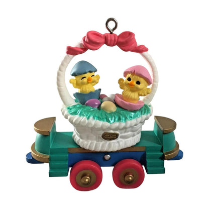 1998 Flatbed Car Hallmark Ornament (Cottontail Express) QEO8387 Image5