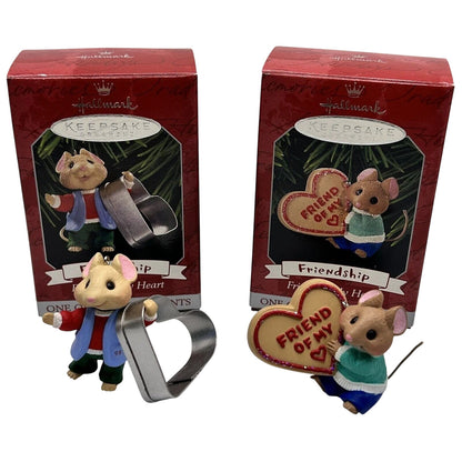 1998 Friends of My Heart Hallmark Ornament (Friendship Set) QX6723