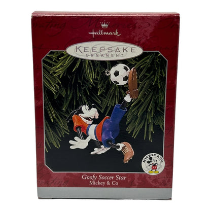 1998 Goofy Soccer Star Hallmark Ornament (Mickey & Co) QXD4123