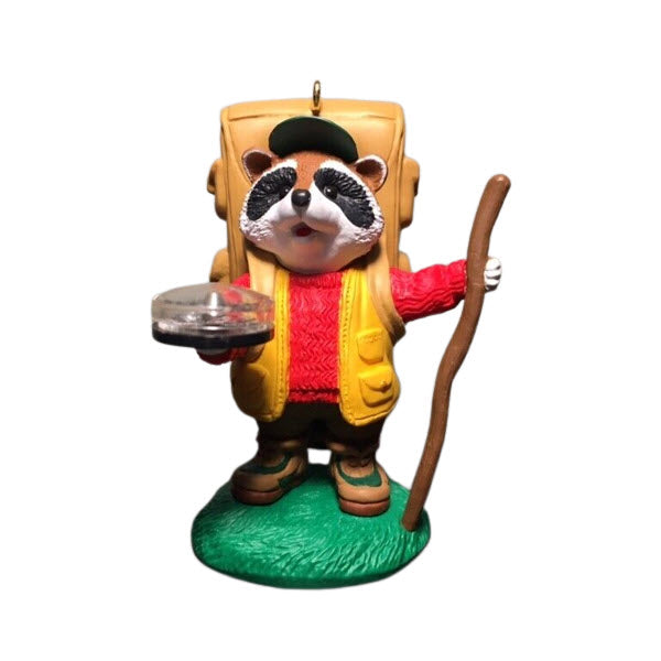 1998 Holiday Camper Hallmark Ornament (Raccoon) QX6783