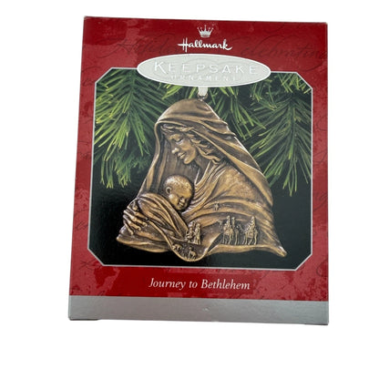 1998 Journey to Bethlehem Hallmark Ornament (Jesus) QX6223 Image2