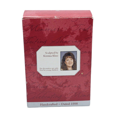 1998 Mom and Dad Hallmark Ornament (Family) QX6653 Image7