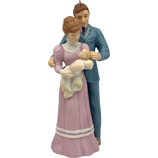 1998 New Arrival Hallmark Ornament (Baby) QX6306