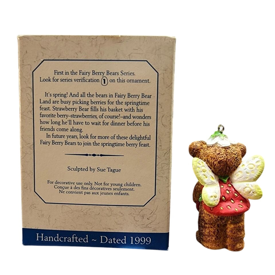 1998 Strawberry Hallmark Ornament (Fairy Berry Bears) QEO8369