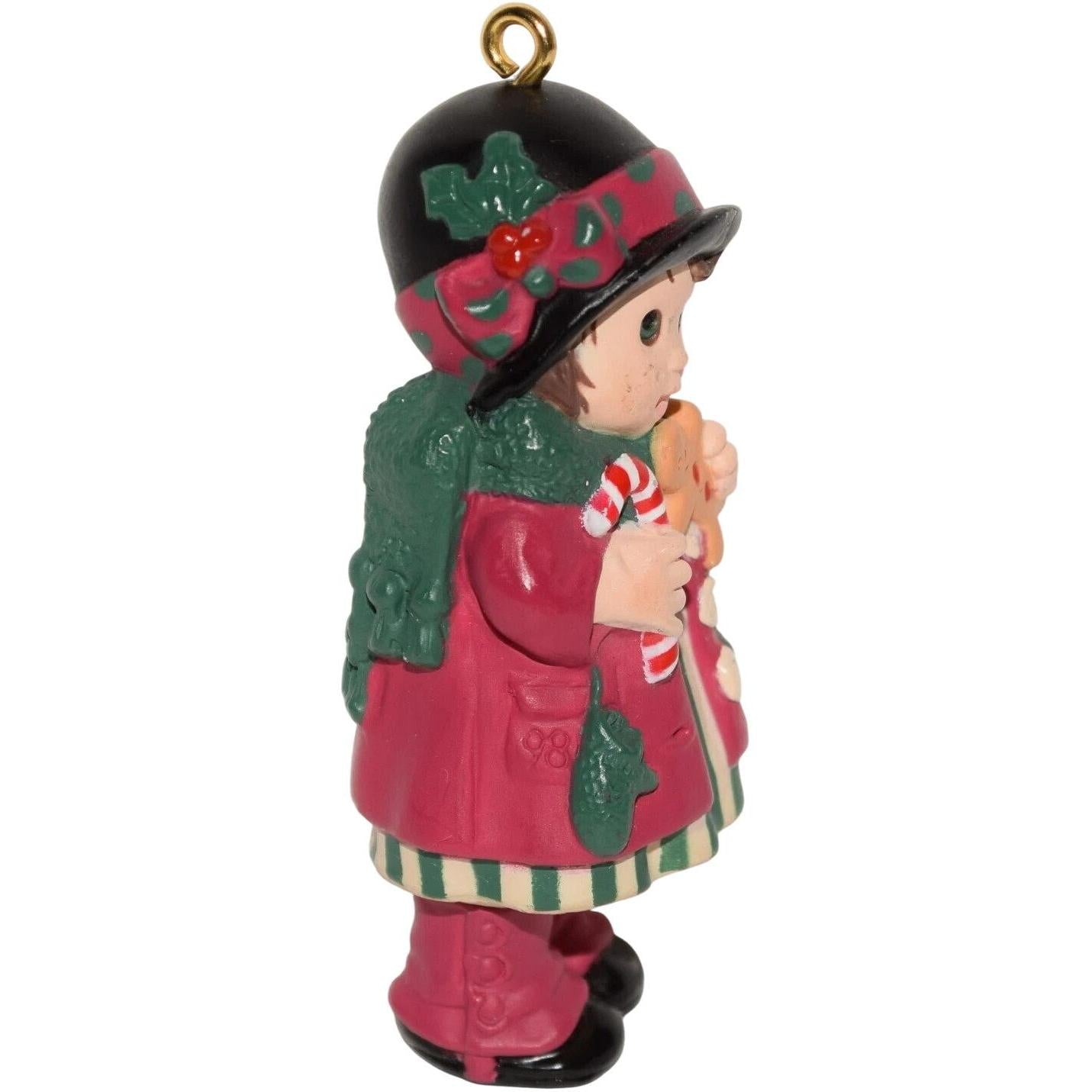 1998 Sweet Rememberings Hallmark Ornament (Gingerbread) QX6876