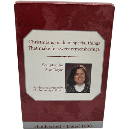 1998 Sweet Rememberings Hallmark Ornament (Gingerbread) QX6876