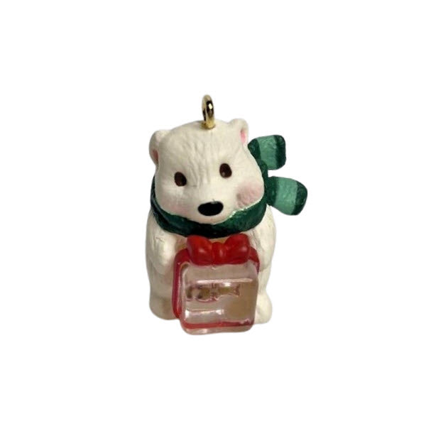 1998 Tasty Surprise Hallmark Ornament (Polar Bear) QXM4276