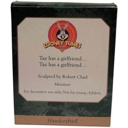 1998 Taz and the She-Devil Hallmark Ornament (Looney Tunes) QXM4619