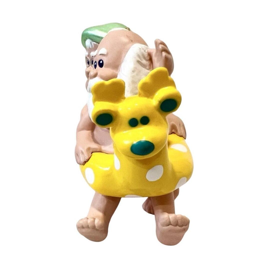 1998 The Clauses on Vacation Hallmark Ornament (Santa Claus) QX62676 Image4