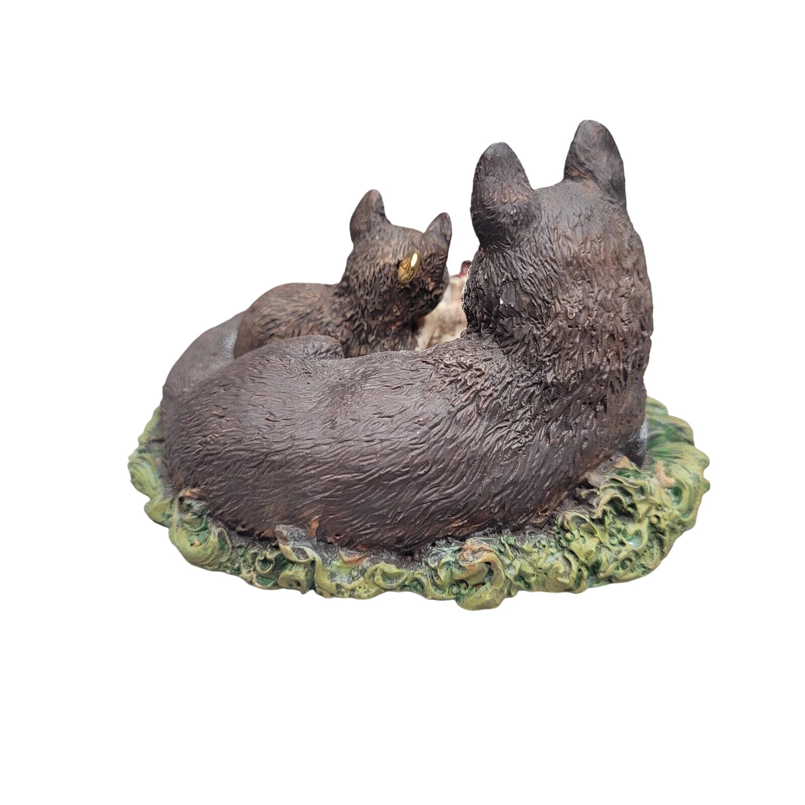 1998 Timber Wolves at Play Hallmark Ornament (Majestic Wilderness) QX6273