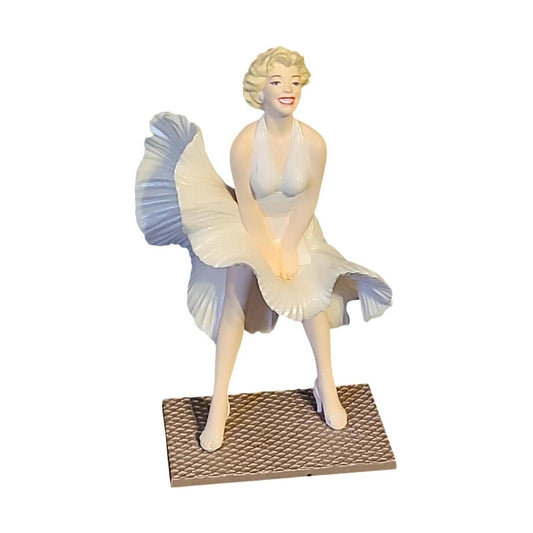 1998 White Dress Hallmark Ornament (Marilyn Monroe) QX6333 Image1