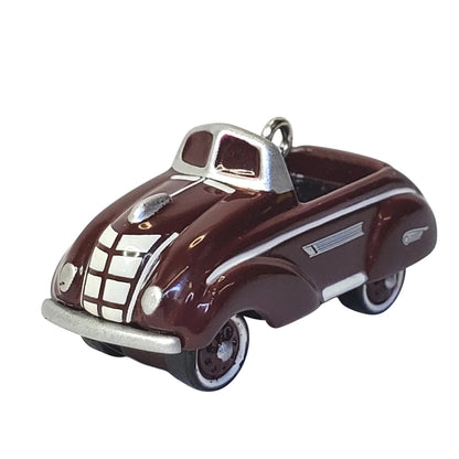 1999 Hallmark Ornament (1937) Steelcraft Airflow by Murray Hallmark Ornament (Miniature Kiddie Car Luxury Edition) QXM4477
