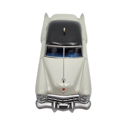 1999 Hallmark Ornament (1949) Cadillac Coupe DeVille Hallmark Ornament (Classic American Cars) QX6429
