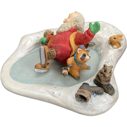 1999 North Pole Pond Hallmark Ornament (Santa & Elves) QXC4677