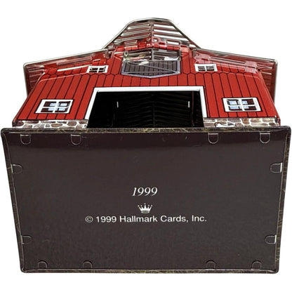 1999 Red Barn Hallmark Ornament (Town and Country) QX6947