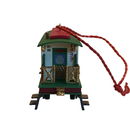 1999 Wonderland Express (Train)