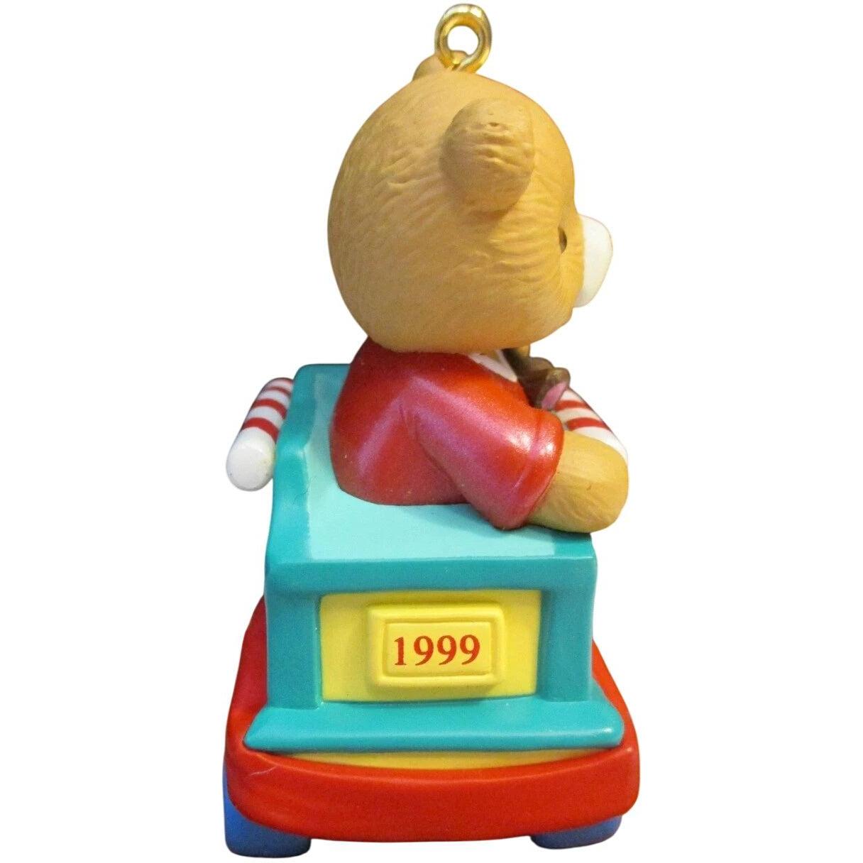 1999 Baby's Second Christmas Hallmark Ornament (Baby's Second Christmas) QX8333