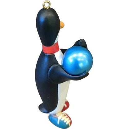 1999 Bowling's a Ball Hallmark Ornament (Penguin) QX6577