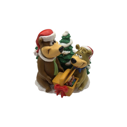 1999 Christmas “Pic-a-Nic” (Yogi Bear) (Cartoon) Carlton Cards Heirloom Ornament CXOR-095P Image1