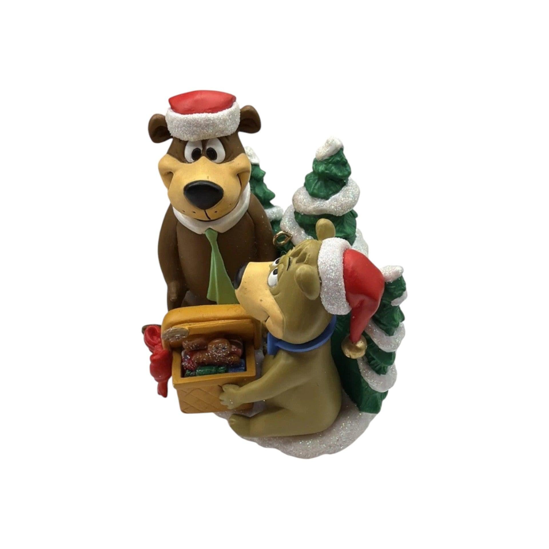 1999 Christmas “Pic-a-Nic” (Yogi Bear) (Cartoon) Carlton Cards Heirloom Ornament CXOR-095P Image3