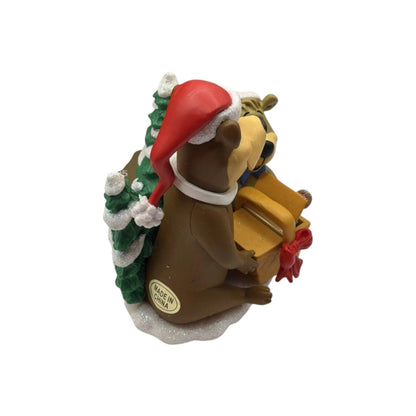 1999 Christmas “Pic-a-Nic” (Yogi Bear) (Cartoon) Carlton Cards Heirloom Ornament CXOR-095P Image4