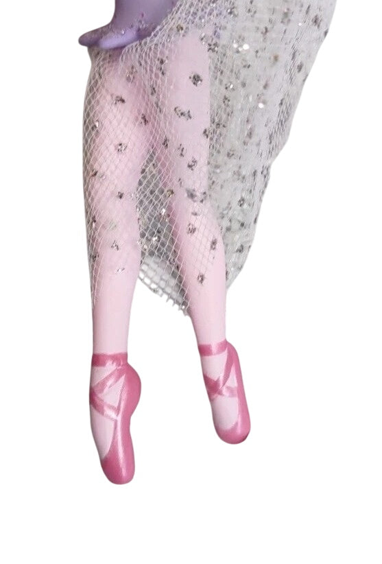 1999 Dance for the Season Hallmark Ornament (Ballet) QX6587