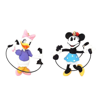 1999 Girl Talk Hallmark Ornament (Mickey & Co) QXD4069