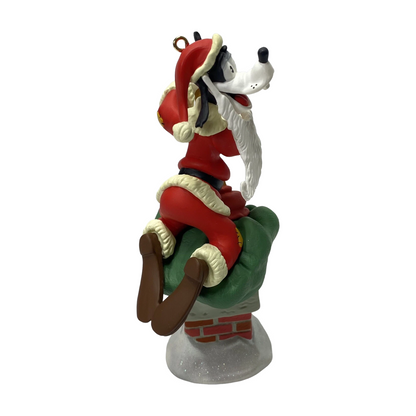 1999 Goofy As Santa's Helper Hallmark Ornament (Mickey & Co.) QXD4079 Image3