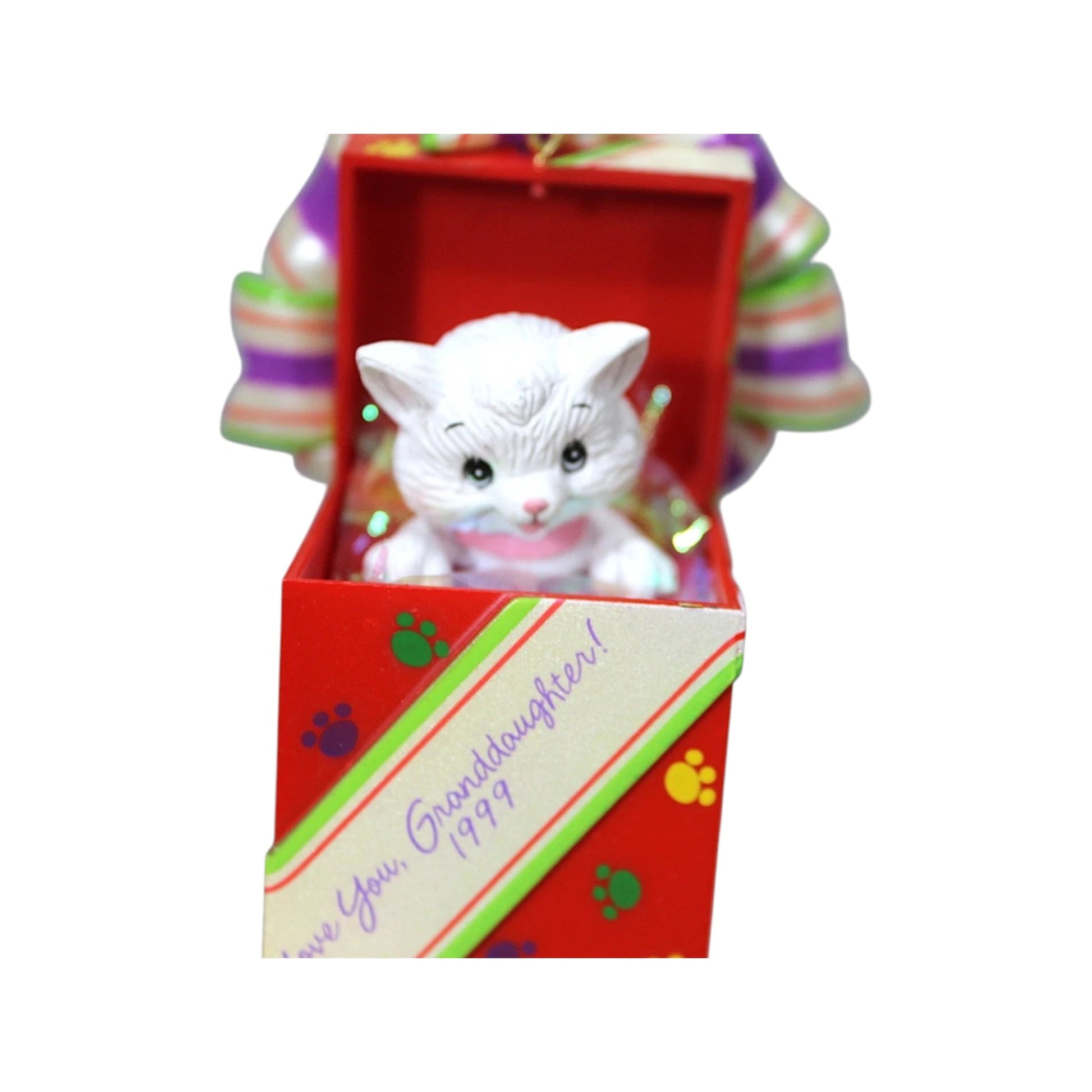 1999 GrandDaughter Carlton Cards Ornaments (Kitten) CXOR-040A Image1