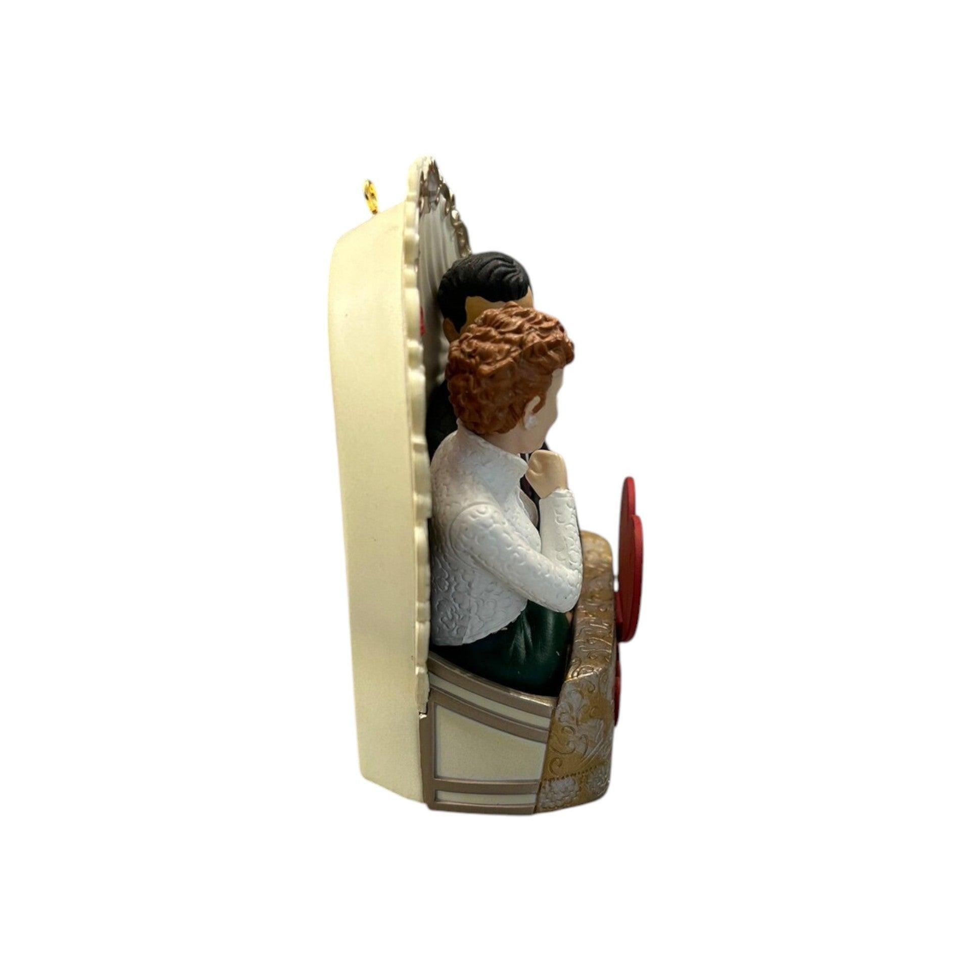 1999 I Love Lucy - 60th Anniversary (I Love Lucy) Carlton Cards Heirloom Ornament 113 Image3
