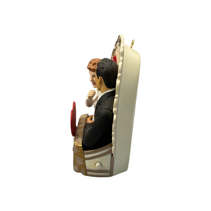 1999 I Love Lucy - 60th Anniversary (I Love Lucy) Carlton Cards Heirloom Ornament 113 Image4