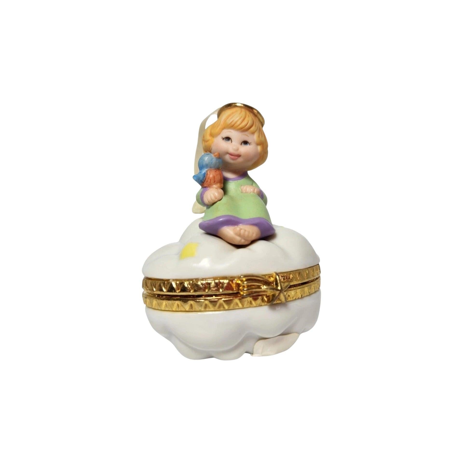 1999 Little Cloud Keeper Hallmark Ornament (Angel) QX6877 Image1