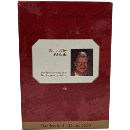 1999 Mom and Dad Hallmark Ornament (Family) QX6709