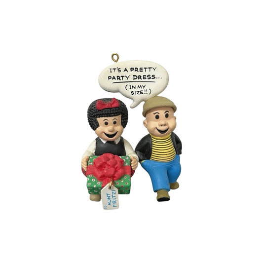 1999 Perfect Present (Nancy and Sluggo) Carlton Cards Heirloom Ornament CXOR-083W Image1