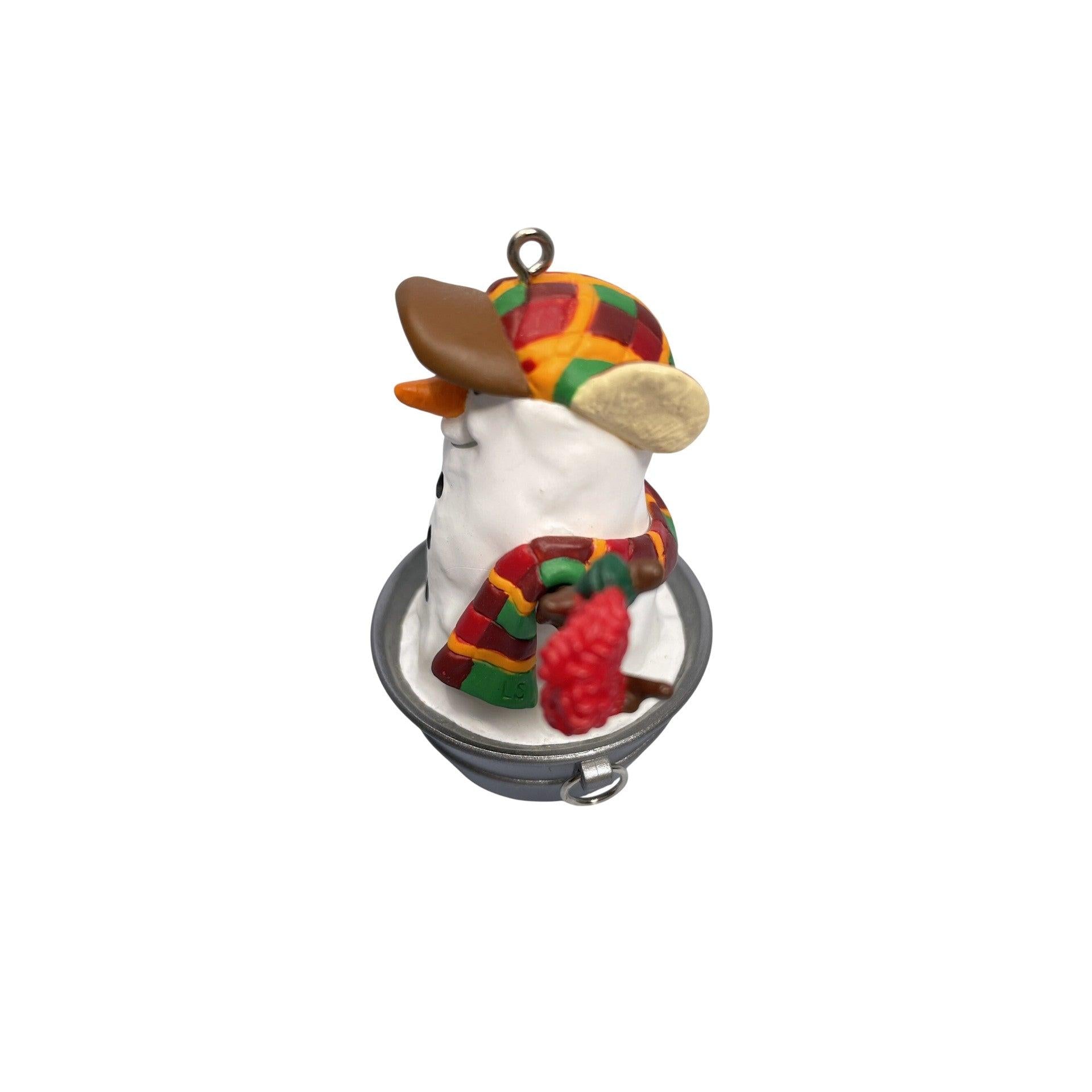 1999 Playful Snowman Hallmark Ornament (Snowman) QX6867 Image3