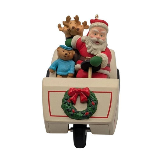 1999 Santa's Golf Cart Hallmark Ornament (Here Comes Santa) QX6337 Image1