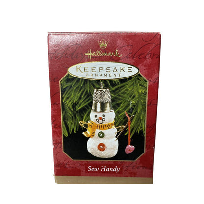 1999 Sew Handy Hallmark Ornament (Thimble) QX6597