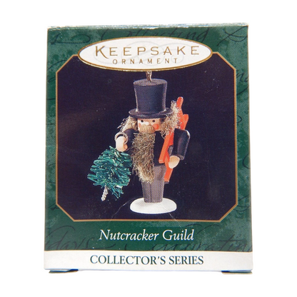 1999 Sled & Tree Hallmark Ornament (Nutcracker Guild) QXM4587 Image2