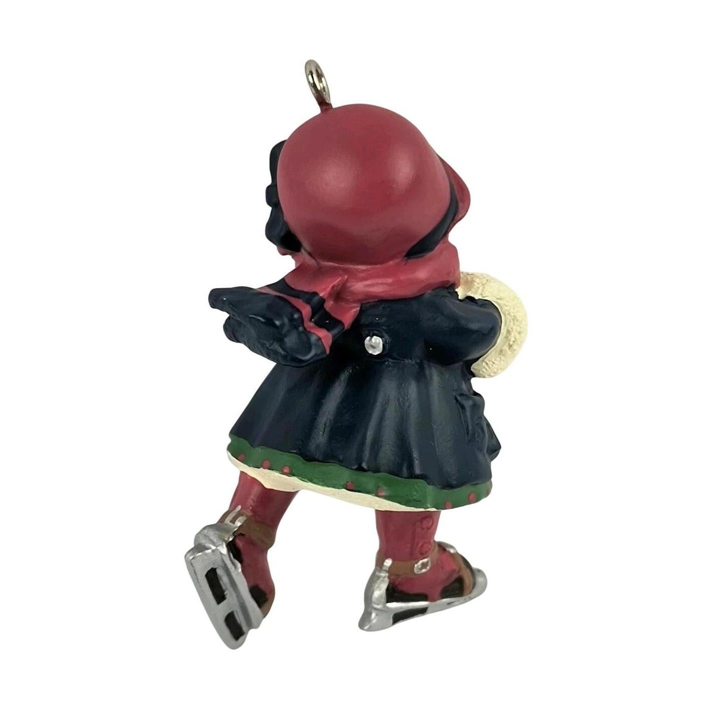 1999 Sweet Skater Hallmark Ornament (Sweet Skater) QX6579 Image4