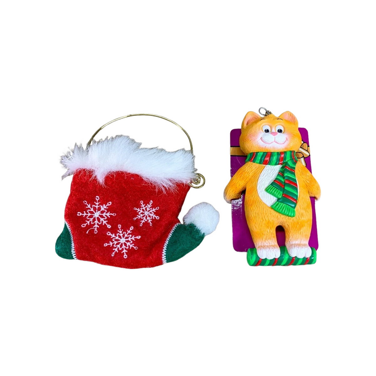 1999 The Purr-fect Stocking Stuffer (Kitten) Carlton Cards Heirloom Ornament CXOR-060N Image4