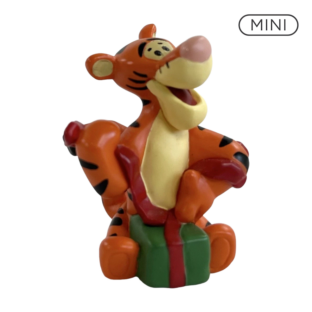 1999 Tigger Hallmark Ornament (Fourth of Four Figurines, Christmas at Pooh' s House) QRP8527 Image1