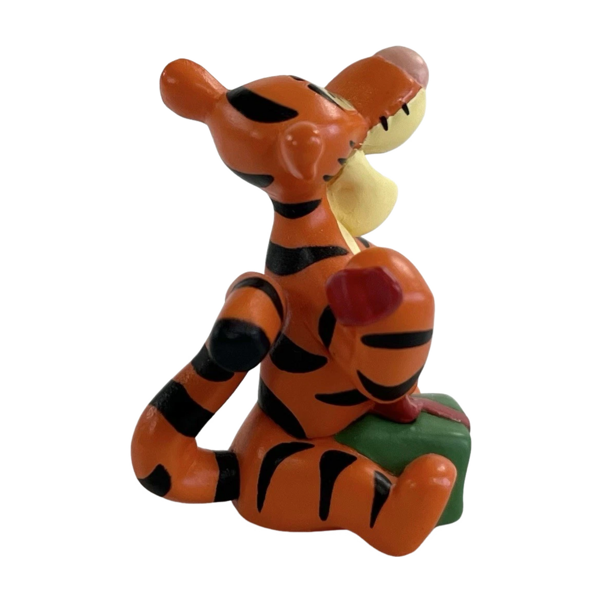 1999 Tigger Hallmark Ornament (Fourth of Four Figurines, Christmas at Pooh' s House) QRP8527 Image6