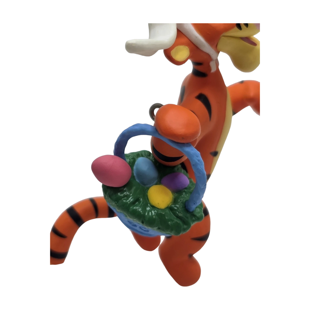 1999 Tiggerific Easter Delivery Hallmark Ornament (Winnie the Pooh) QEO8359 Image6