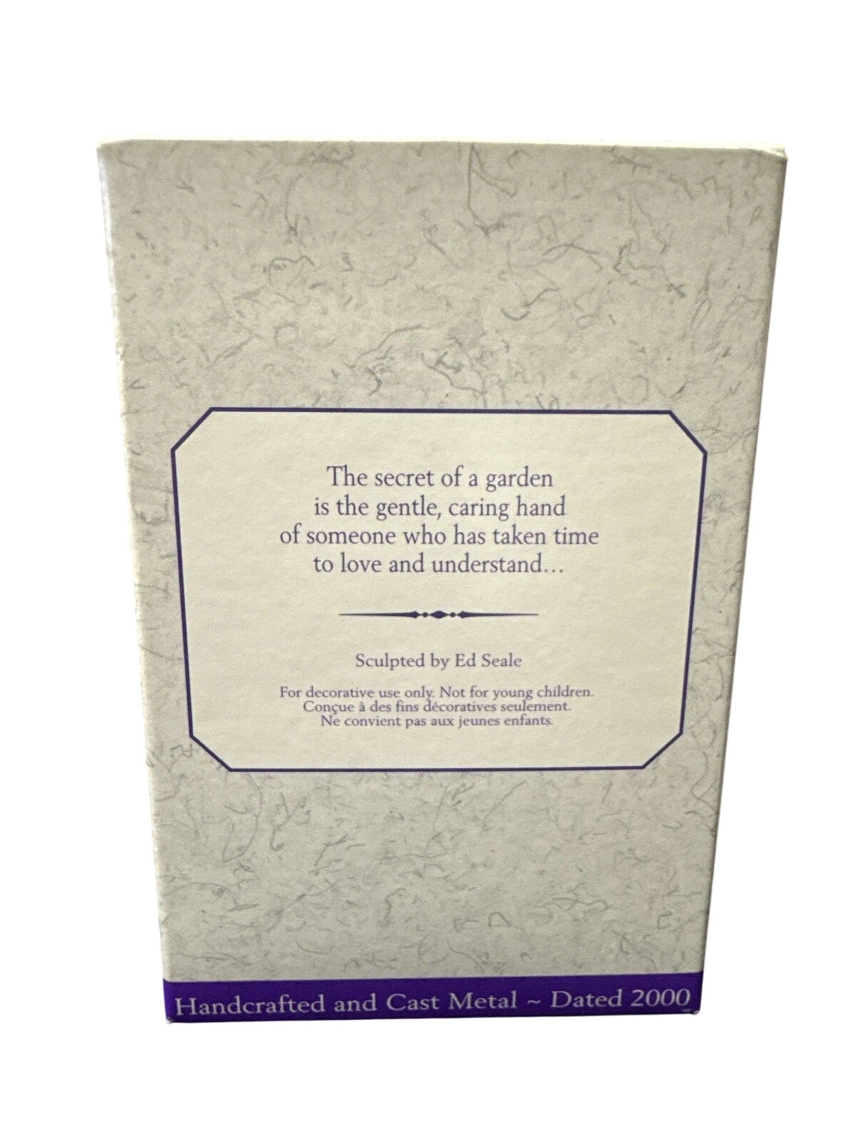 1999 Time in the Garden Hallmark Ornament (Bunny) QEO8511