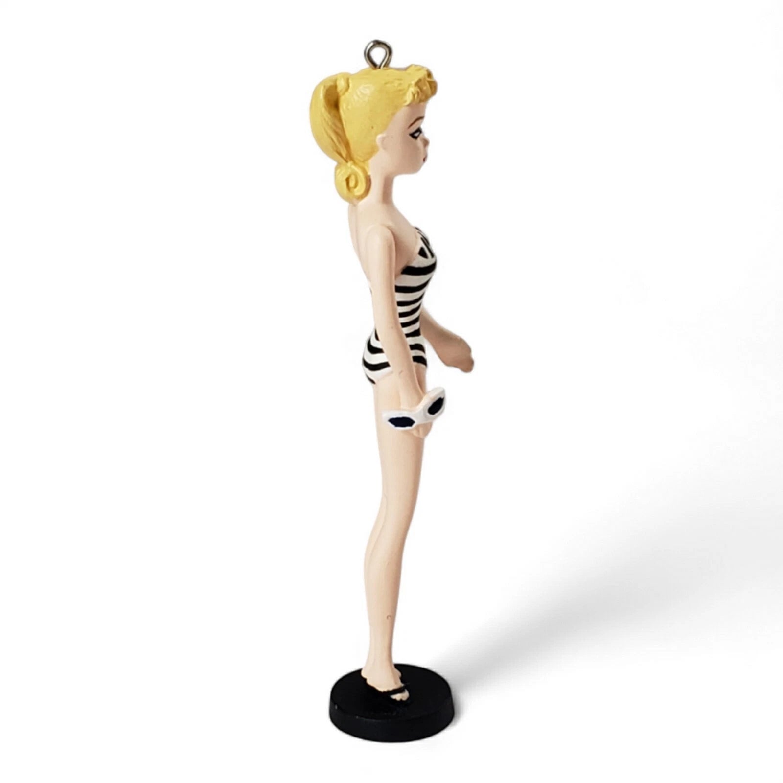 1999 Travel Case & Barbie Hallmark Ornament (Barbie Cases) QXI6129