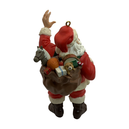 1999 Waving Goodbye Hallmark Ornament (Merry Olde Santa) QX6359 Image4